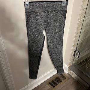 Women’s work out leggings or lounging leggings size small nwot